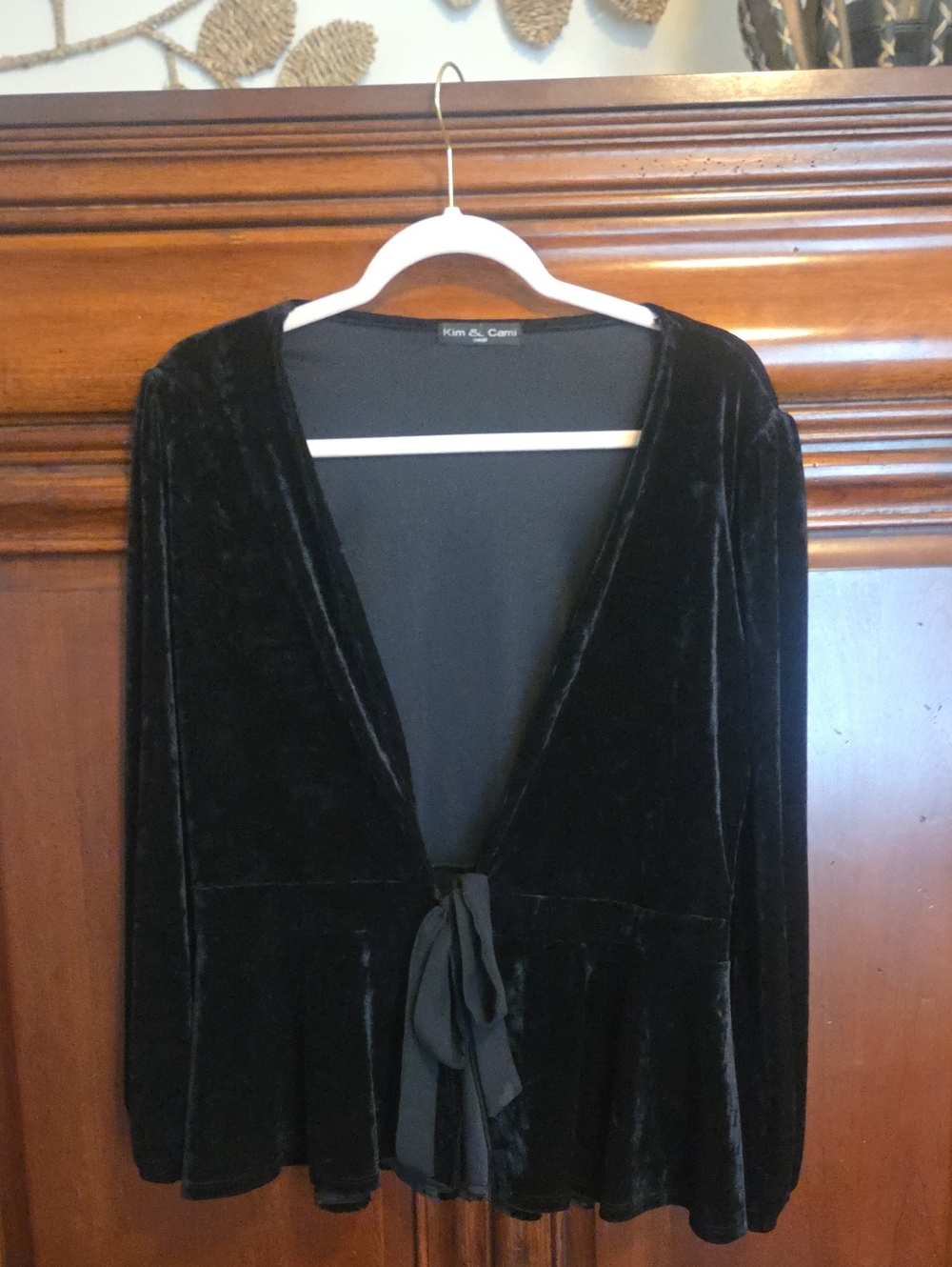 Kim & Cami Black Velvet Tie-Front Blazer Jacket